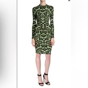 Givenchy
Long-Sleeve Jaguar-Print T-Shirt Dress, Green